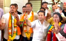 जिला परिषदाें व पंचायत समितियाें के चुनाव में महायुति की जीत